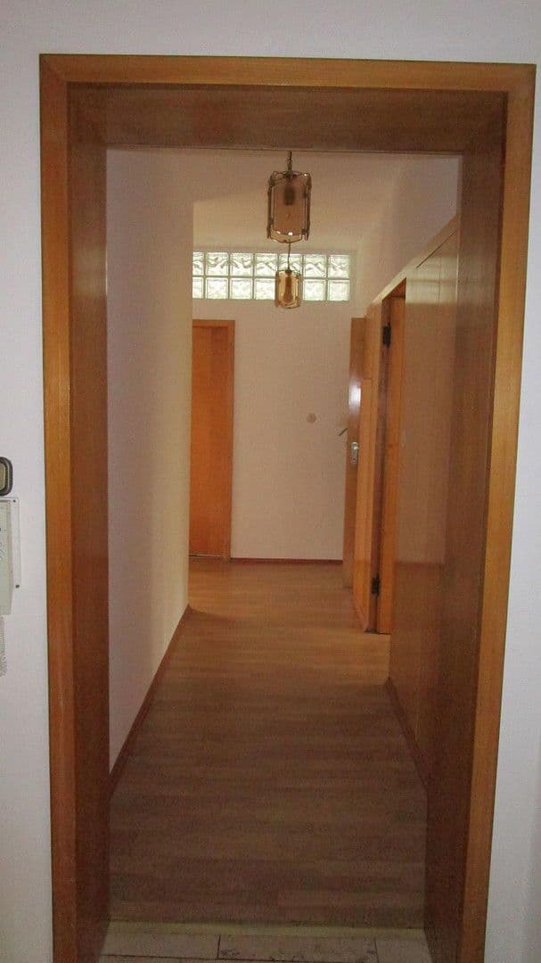 Pronájem bytu 5+1 140 m², Eschenweg, Koblenz, Porýní-Falc Pronájem bytu 5+1 140 m², Eschenweg, Koblenz, Porýní-Falc