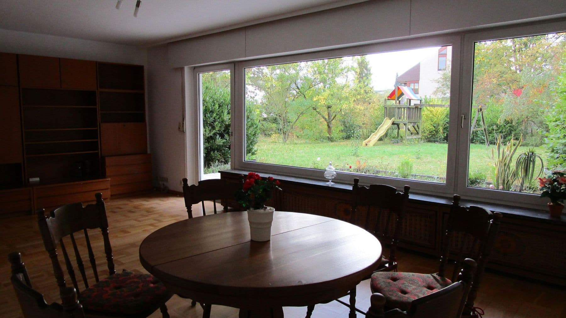 Pronájem bytu 5+1 140 m², Eschenweg, Koblenz, Porýní-Falc Pronájem bytu 5+1 140 m², Eschenweg, Koblenz, Porýní-Falc