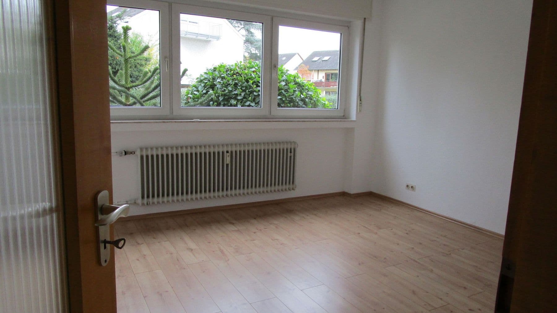 Pronájem bytu 5+1 140 m², Eschenweg, Koblenz, Porýní-Falc Pronájem bytu 5+1 140 m², Eschenweg, Koblenz, Porýní-Falc