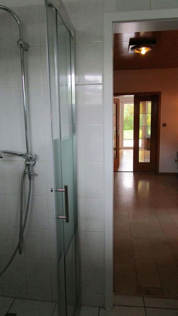 Pronájem bytu 5+1 140 m², Eschenweg, Koblenz, Porýní-Falc Pronájem bytu 5+1 140 m², Eschenweg, Koblenz, Porýní-Falc