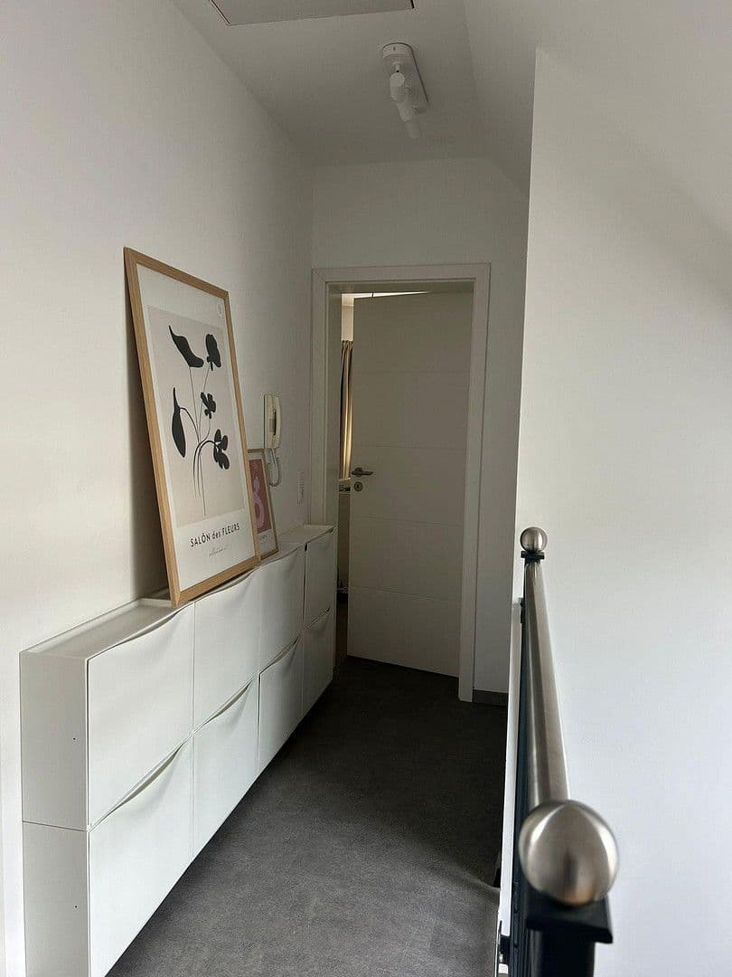 Prodej domu 370 m², pozemek 520 m², Breuberg, Hessen Prodej domu 370 m², pozemek 520 m², Breuberg, Hessen