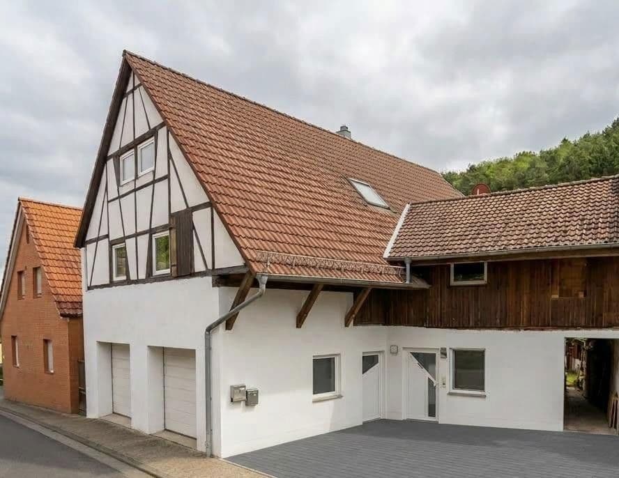 Prodej domu 370 m², pozemek 520 m², Breuberg, Hessen Prodej domu 370 m², pozemek 520 m², Breuberg, Hessen