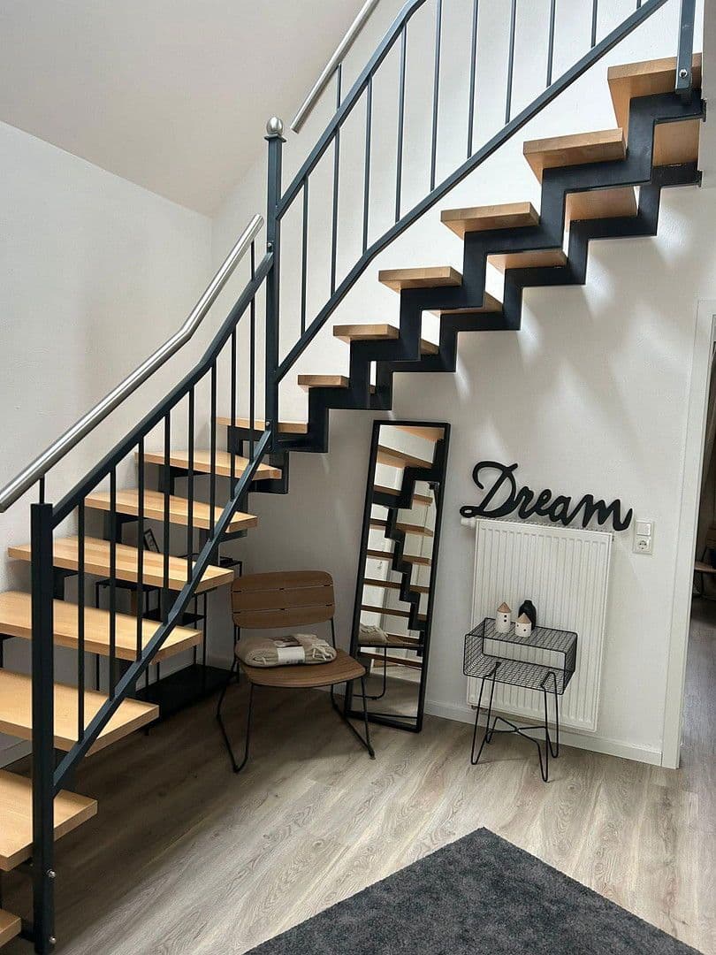 Prodej domu 370 m², pozemek 520 m², Breuberg, Hessen Prodej domu 370 m², pozemek 520 m², Breuberg, Hessen