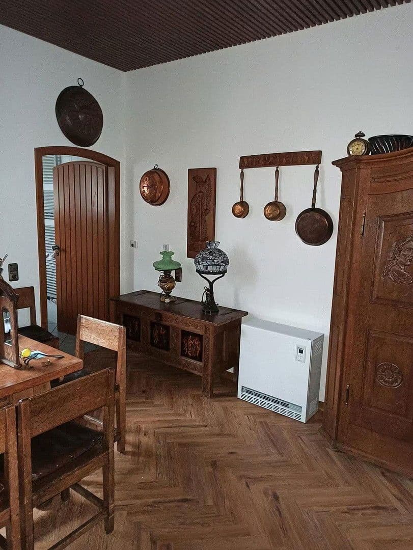 Pronájem bytu 2+1 56 m², Hermannstr 12, Neuss, Severní Porýní-Vestfálsko Pronájem bytu 2+1 56 m², Hermannstr 12, Neuss, Severní Porýní-Vestfálsko