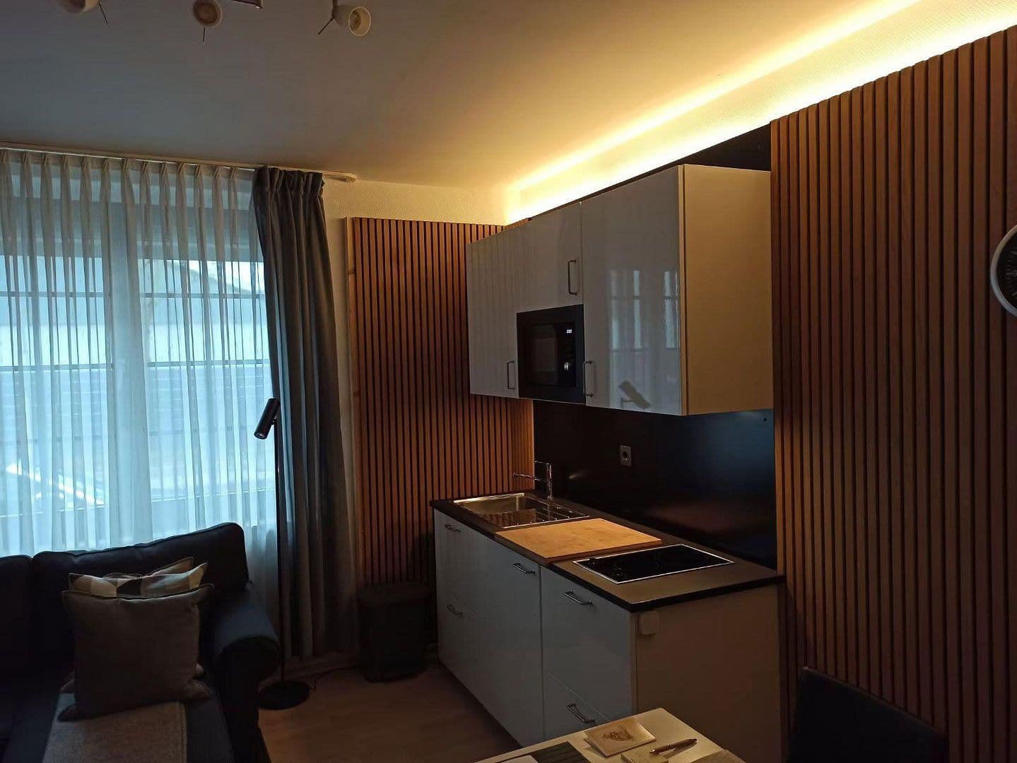 Pronájem bytu 2+1 56 m², Hermannstr 12, Neuss, Severní Porýní-Vestfálsko Pronájem bytu 2+1 56 m², Hermannstr 12, Neuss, Severní Porýní-Vestfálsko