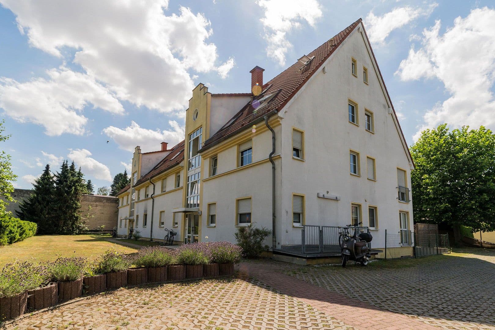 Prodej bytu 3+1 72 m², Marienfelder Straße 85, Berlin, Berlín Prodej bytu 3+1 72 m², Marienfelder Straße 85, Berlin, Berlín