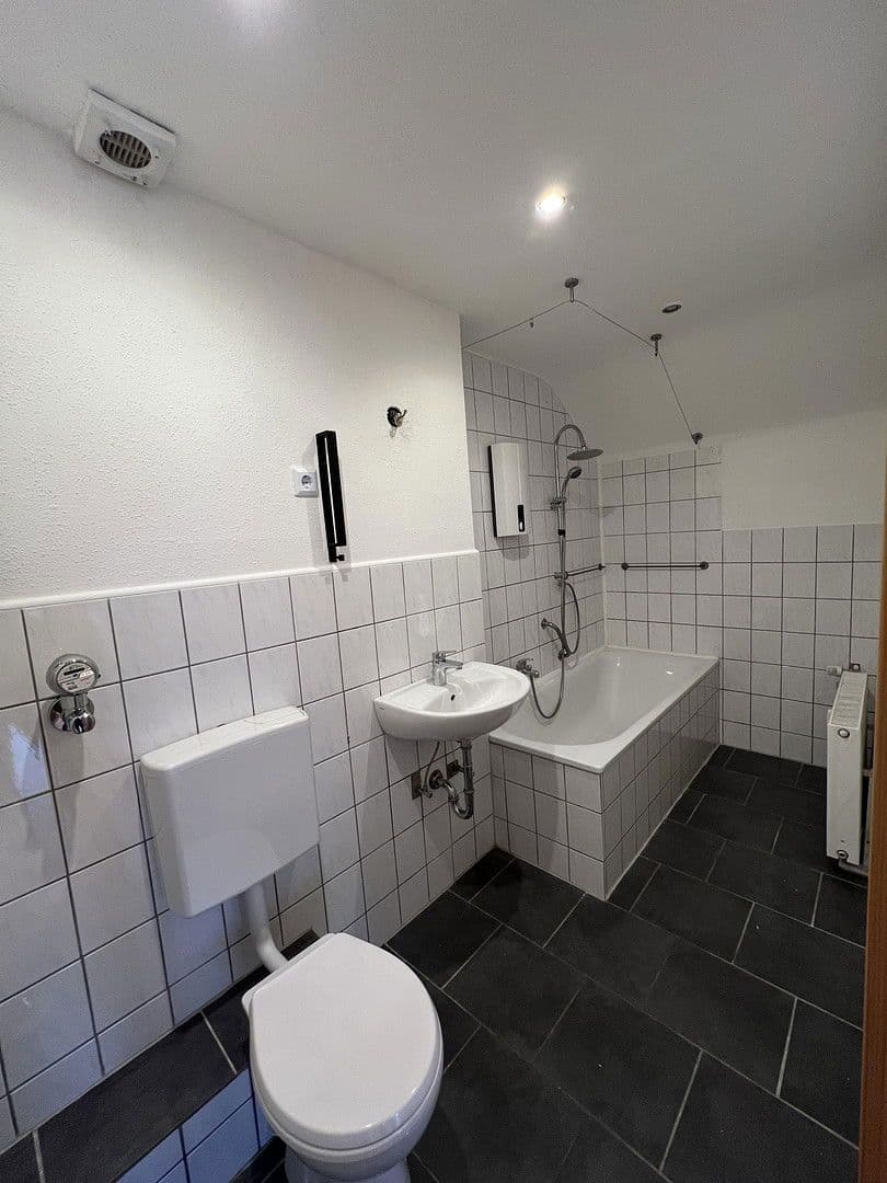 Pronájem bytu 3+1 55 m², Kalkumer Feld 19, Erkrath, Severní Porýní-Vestfálsko Pronájem bytu 3+1 55 m², Kalkumer Feld 19, Erkrath, Severní Porýní-Vestfálsko
