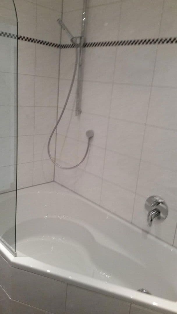 Prodej bytu 2+1 60 m², Dürenerstr. 132, Köln, Severní Porýní-Vestfálsko Prodej bytu 2+1 60 m², Dürenerstr. 132, Köln, Severní Porýní-Vestfálsko