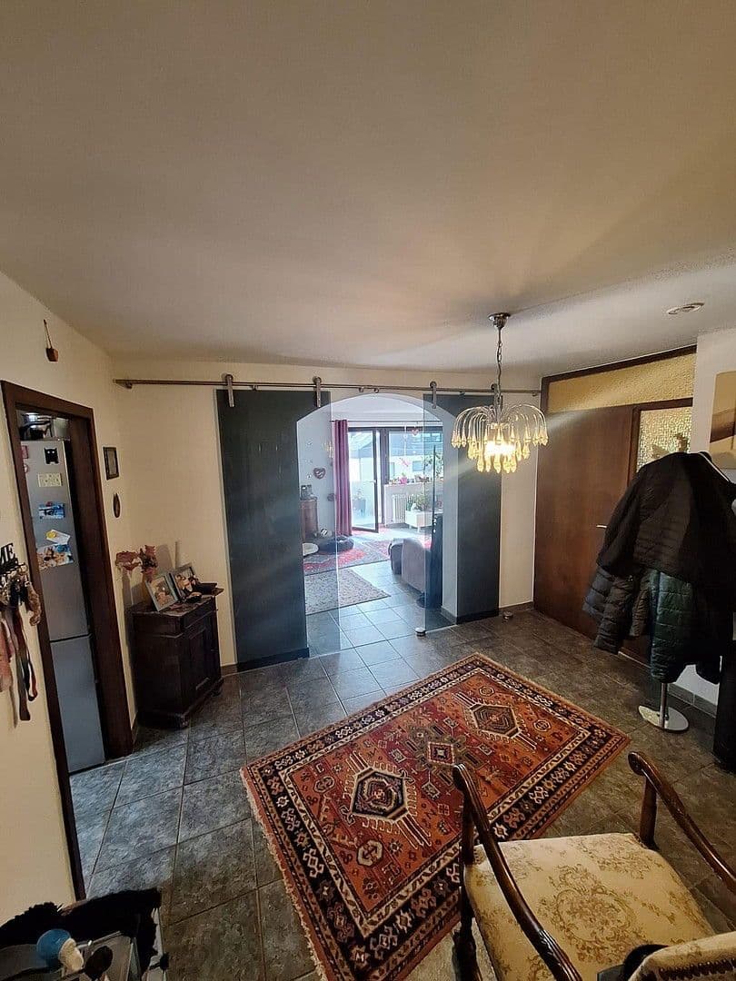 Prodej bytu 3+1 94 m², Saarbrücken, Země Sársko Prodej bytu 3+1 94 m², Saarbrücken, Země Sársko