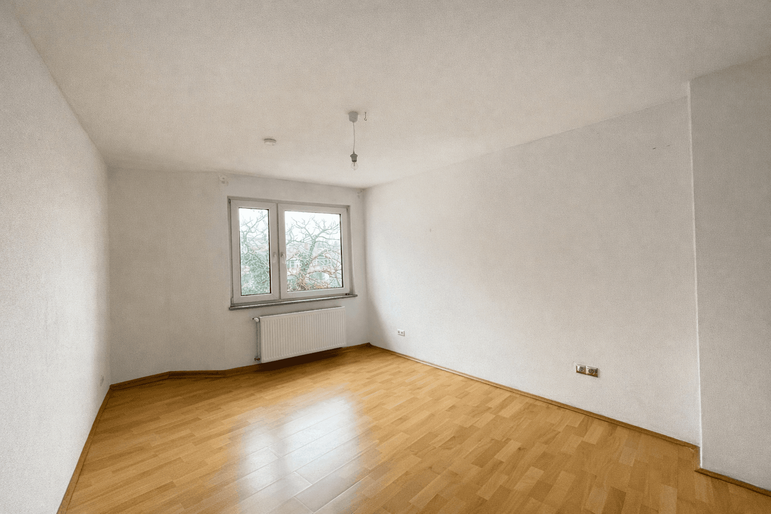 Pronájem bytu 3+1 70 m², Carmerstr. 29, Essen, Severní Porýní-Vestfálsko Pronájem bytu 3+1 70 m², Carmerstr. 29, Essen, Severní Porýní-Vestfálsko