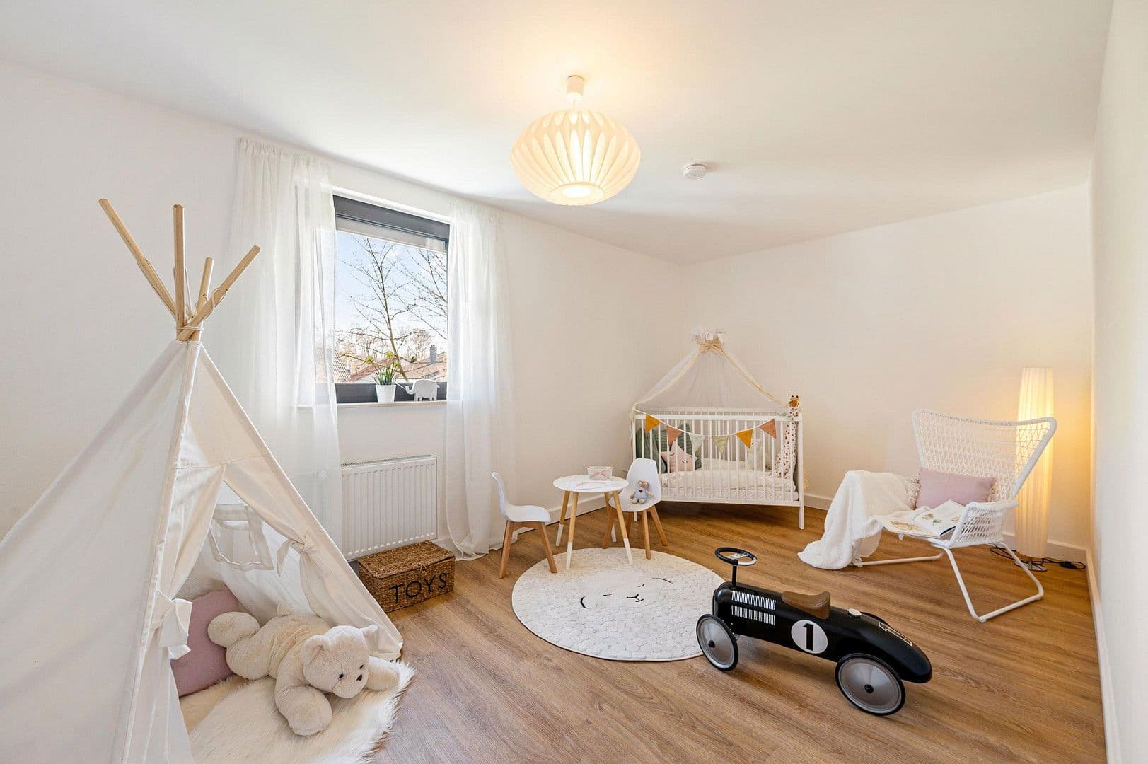 Prodej domu 120 m², pozemek 600 m², Offenbach, Hessen Prodej domu 120 m², pozemek 600 m², Offenbach, Hessen