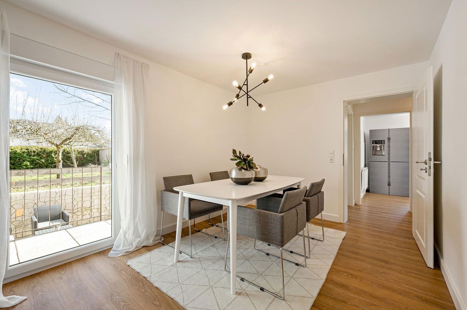 Prodej domu 120 m², pozemek 600 m², Offenbach, Hessen Prodej domu 120 m², pozemek 600 m², Offenbach, Hessen