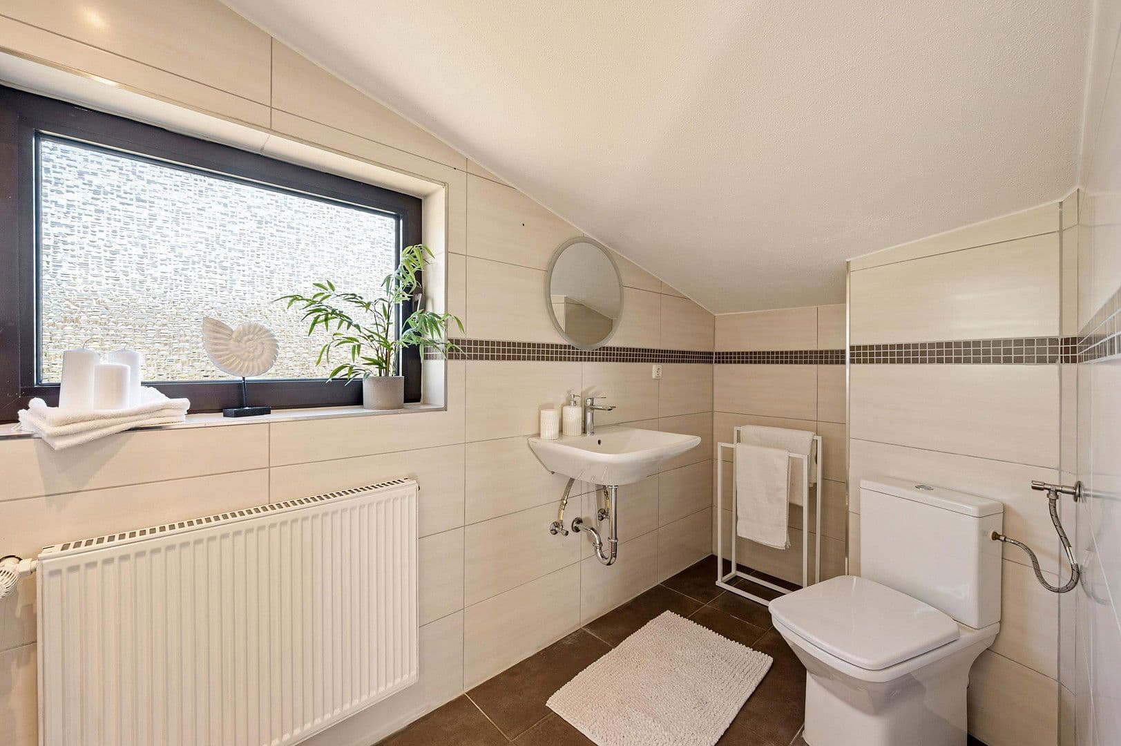 Prodej domu 120 m², pozemek 600 m², Offenbach, Hessen Prodej domu 120 m², pozemek 600 m², Offenbach, Hessen