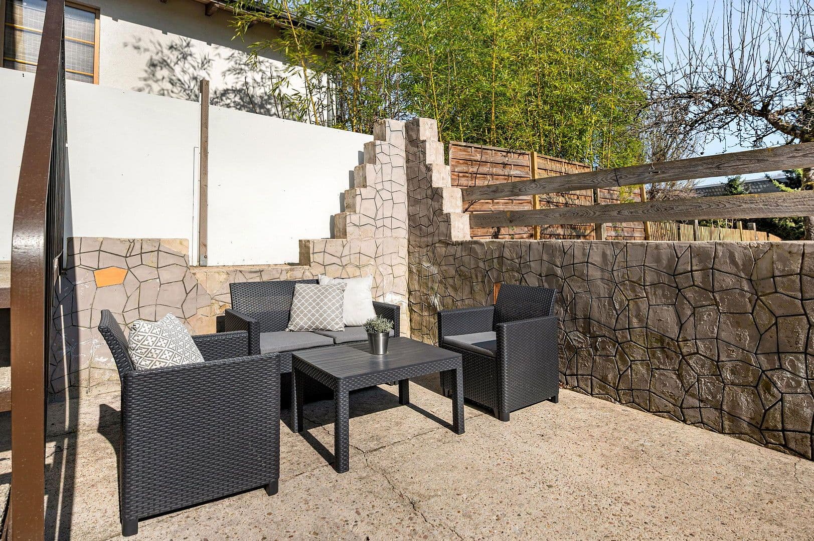 Prodej domu 120 m², pozemek 600 m², Offenbach, Hessen Prodej domu 120 m², pozemek 600 m², Offenbach, Hessen