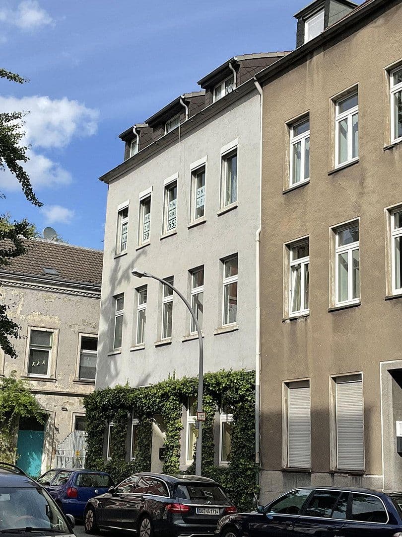 Prodej domu 286 m², pozemek 208 m², Winkelstr. 22, Duisburg, Severní Porýní-Vestfálsko Prodej domu 286 m², pozemek 208 m², Winkelstr. 22, Duisburg, Severní Porýní-Vestfálsko