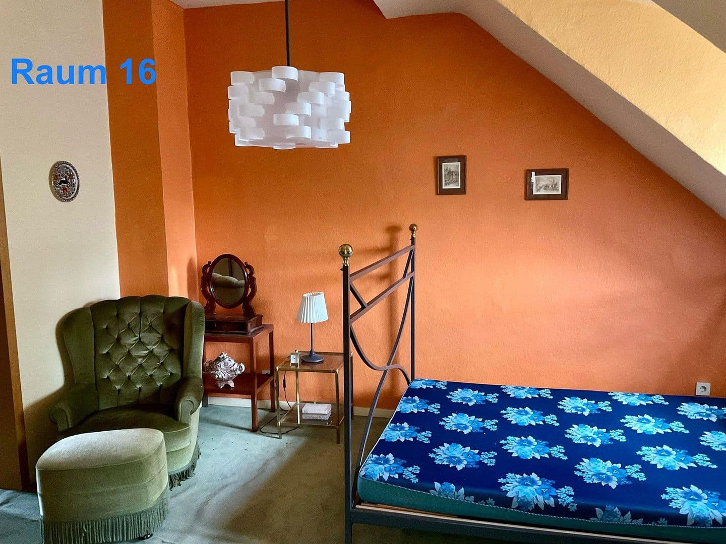 Prodej domu 286 m², pozemek 208 m², Winkelstr. 22, Duisburg, Severní Porýní-Vestfálsko Prodej domu 286 m², pozemek 208 m², Winkelstr. 22, Duisburg, Severní Porýní-Vestfálsko