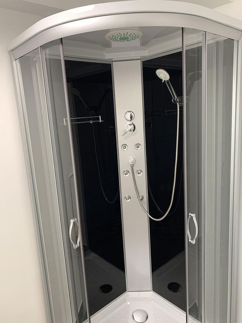 Pronájem domu 80 m², pozemek 200 m², Elberfelder Str 44, Hilden, Severní Porýní-Vestfálsko Pronájem domu 80 m², pozemek 200 m², Elberfelder Str 44, Hilden, Severní Porýní-Vestfálsko