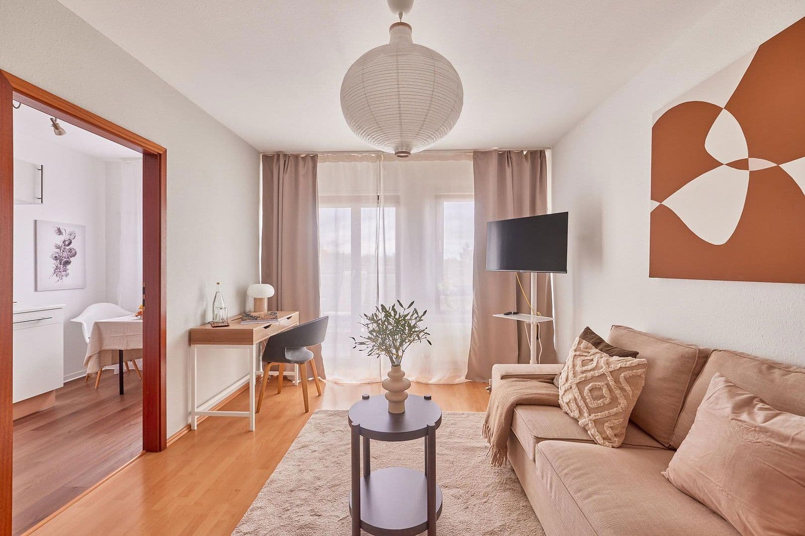 Pronájem bytu 1+1 43 m², Kurt-Schumacher-Straße 32, Kaiserslautern, Porýní-Falc Pronájem bytu 1+1 43 m², Kurt-Schumacher-Straße 32, Kaiserslautern, Porýní-Falc