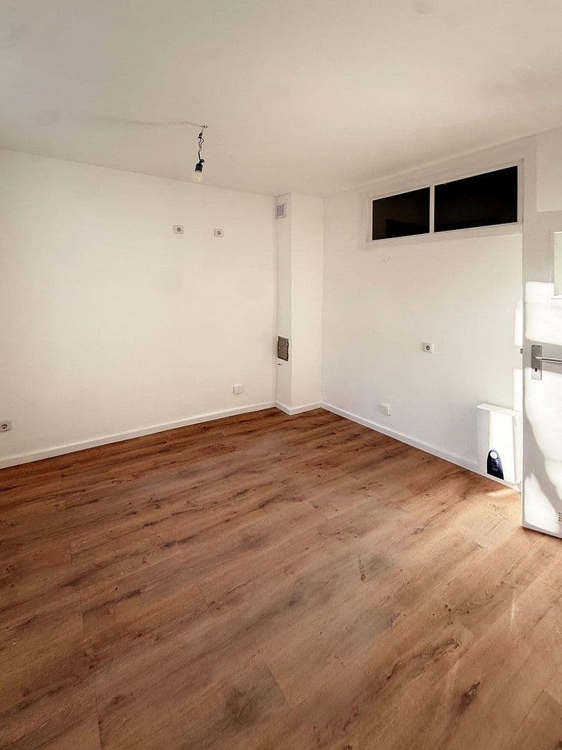 Pronájem bytu 2+1 70 m², Berlin, Berlín Pronájem bytu 2+1 70 m², Berlin, Berlín