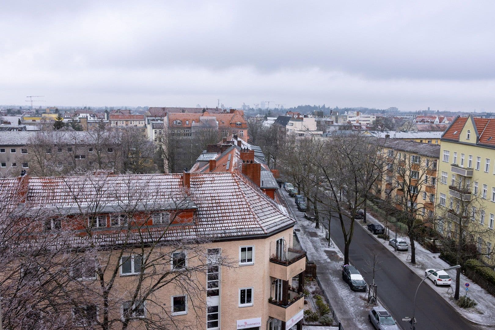 Pronájem bytu 2+1 55 m², Einödshofer Weg, Berlin, Berlín Pronájem bytu 2+1 55 m², Einödshofer Weg, Berlin, Berlín
