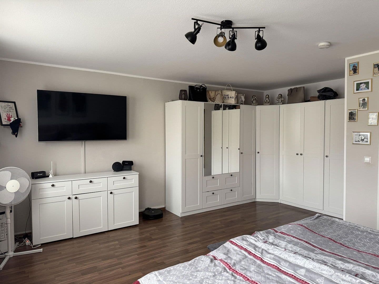 Prodej domu 136 m², pozemek 208 m², Baden Baden, Bádensko-Württembersko Prodej domu 136 m², pozemek 208 m², Baden Baden, Bádensko-Württembersko