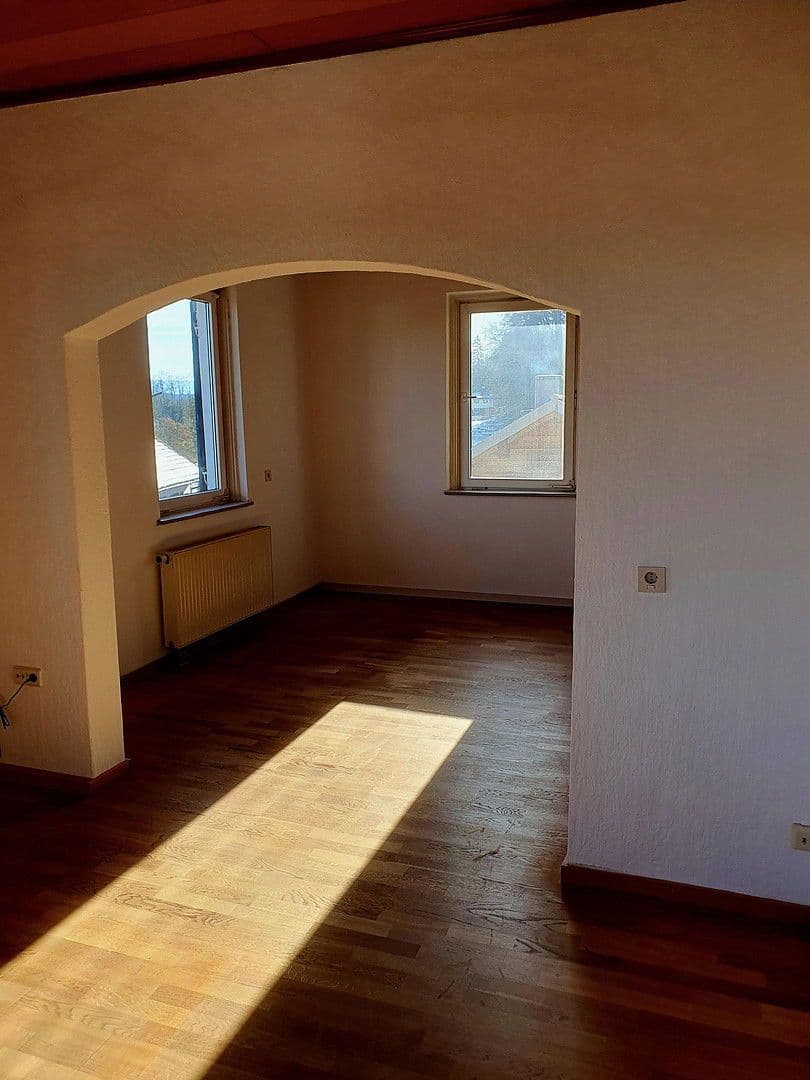 Prodej domu 161 m², pozemek 2.449 m², Beuerberger Str. 44, Wolfratshausen, Bavorsko Prodej domu 161 m², pozemek 2.449 m², Beuerberger Str. 44, Wolfratshausen, Bavorsko