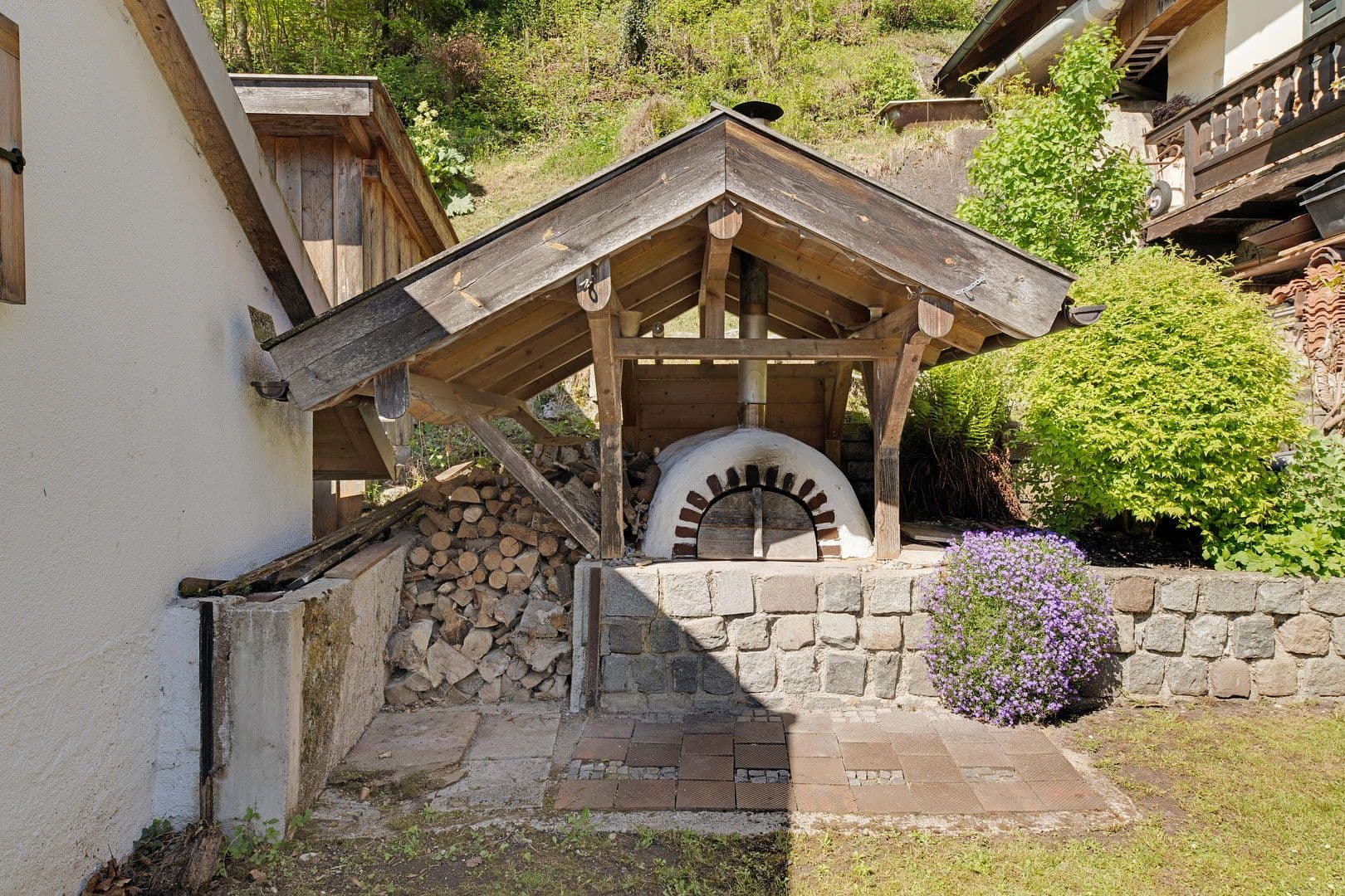 Prodej domu 161 m², pozemek 2.449 m², Beuerberger Str. 44, Wolfratshausen, Bavorsko Prodej domu 161 m², pozemek 2.449 m², Beuerberger Str. 44, Wolfratshausen, Bavorsko