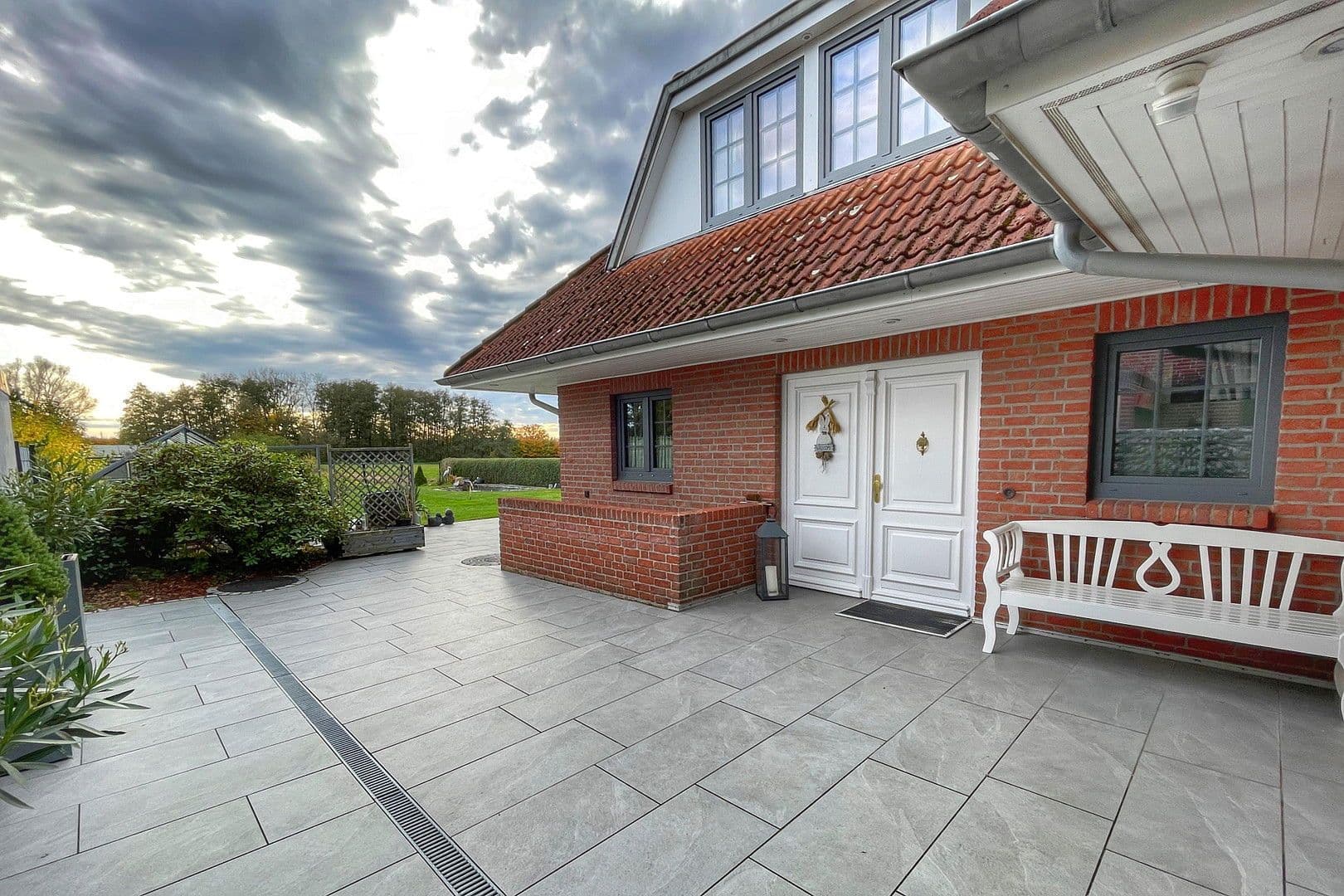 Prodej domu 113 m², pozemek 800 m², Rellingen, Šlesvicko-Holštýnsko Prodej domu 113 m², pozemek 800 m², Rellingen, Šlesvicko-Holštýnsko