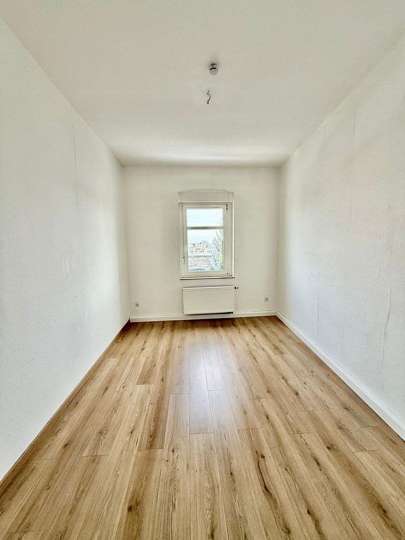 Prodej domu 305 m², pozemek 558 m², Delitzsch, Sasko Prodej domu 305 m², pozemek 558 m², Delitzsch, Sasko