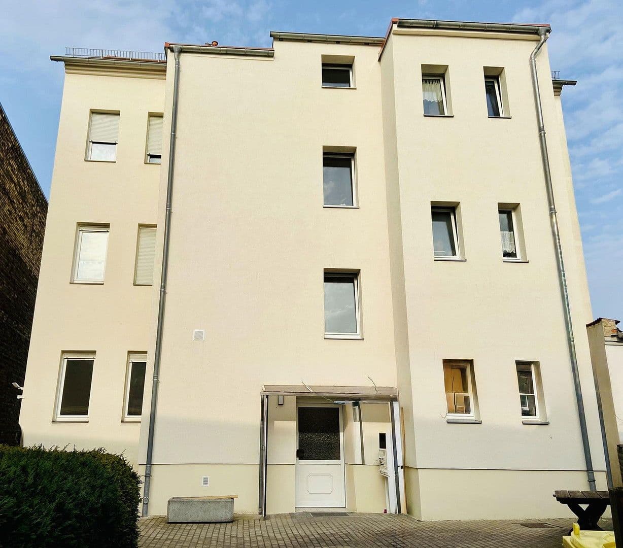 Prodej domu 305 m², pozemek 558 m², Delitzsch, Sasko Prodej domu 305 m², pozemek 558 m², Delitzsch, Sasko