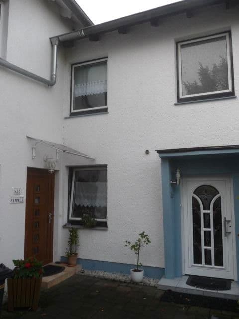 Prodej domu 193 m², pozemek 582 m², Kelzenberger Weg 35, Köln, Severní Porýní-Vestfálsko Prodej domu 193 m², pozemek 582 m², Kelzenberger Weg 35, Köln, Severní Porýní-Vestfálsko