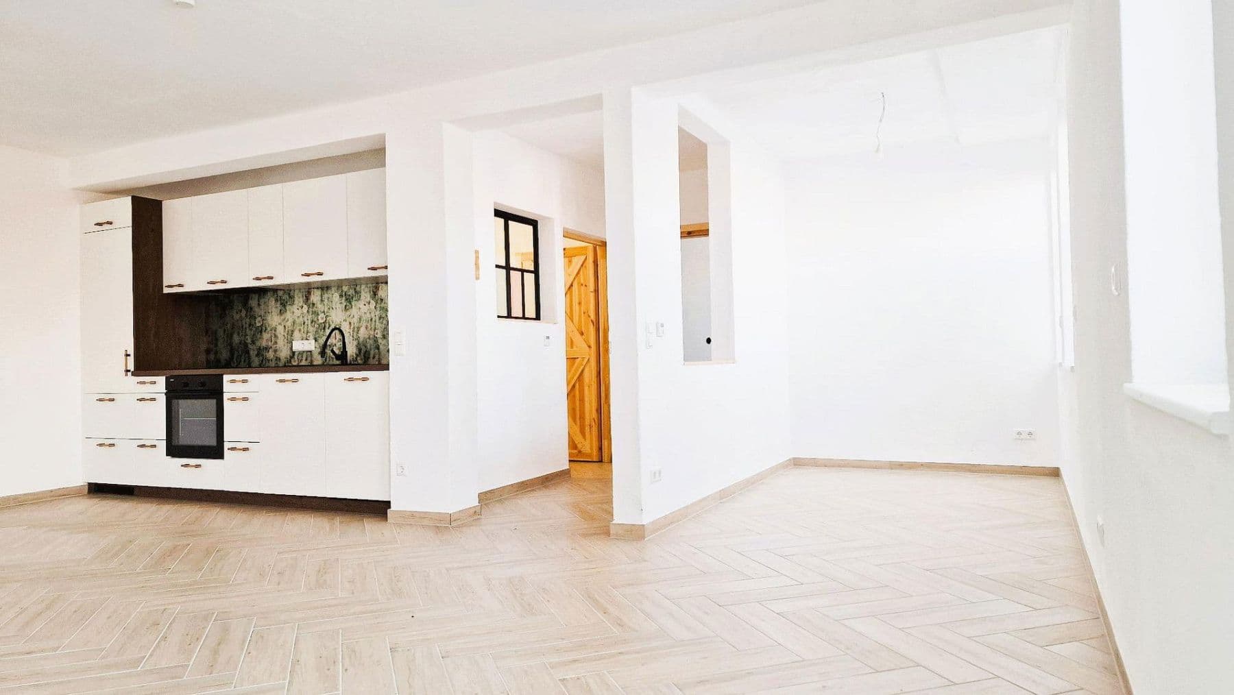 Pronájem bytu 1+1 60 m², Am Küsterberg 6A, Wolfsburg, Dolní Sasko Pronájem bytu 1+1 60 m², Am Küsterberg 6A, Wolfsburg, Dolní Sasko