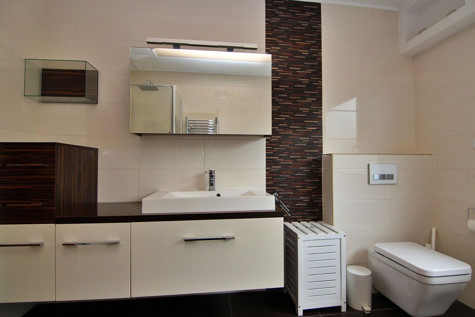 Prodej domu 220 m², pozemek 487 m², Königsberger Str. 16, Meckenheim, Severní Porýní-Vestfálsko Prodej domu 220 m², pozemek 487 m², Königsberger Str. 16, Meckenheim, Severní Porýní-Vestfálsko