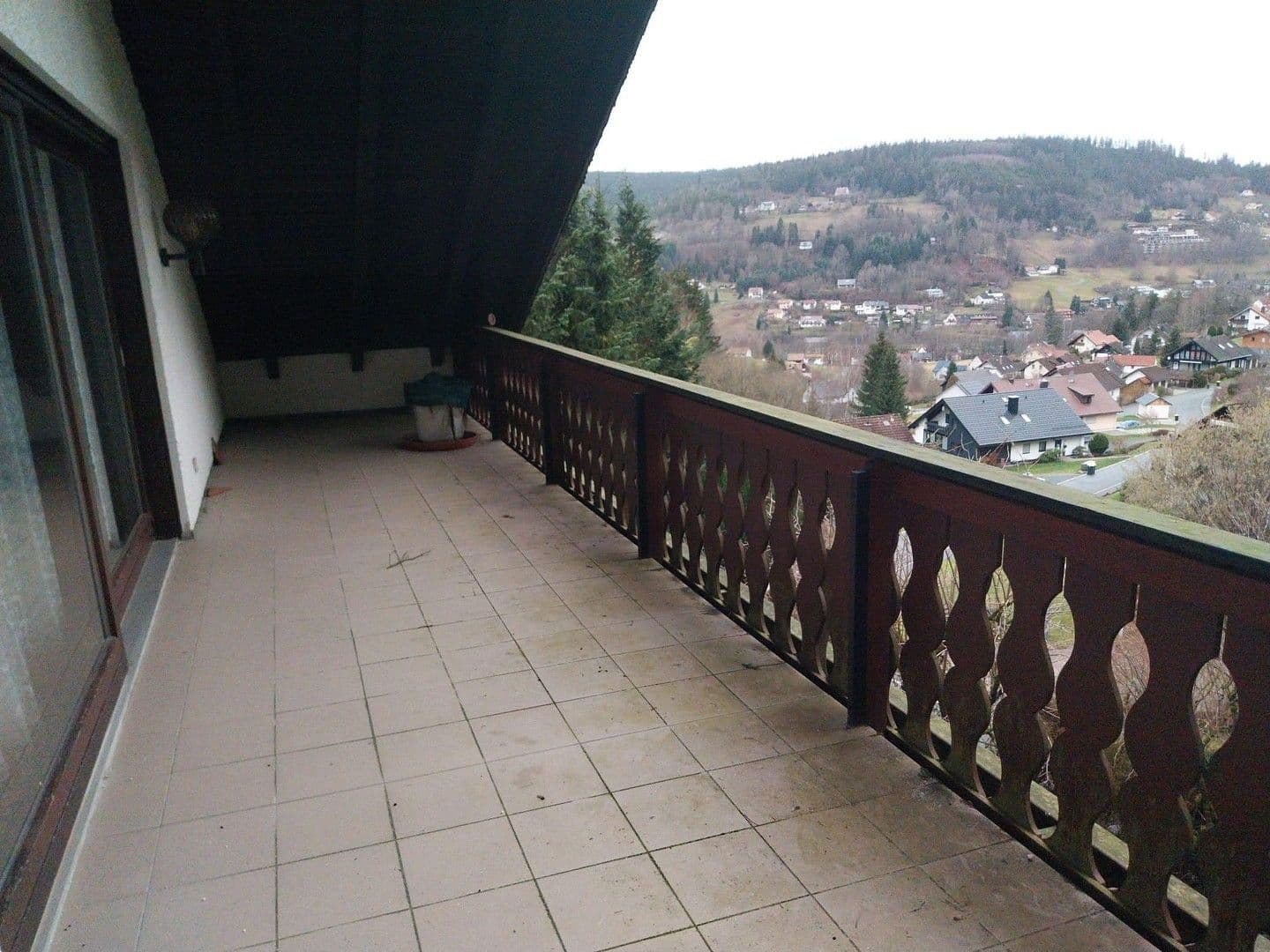 Prodej domu 436 m², pozemek 2.945 m², Warmensteinach, Bavorsko Prodej domu 436 m², pozemek 2.945 m², Warmensteinach, Bavorsko