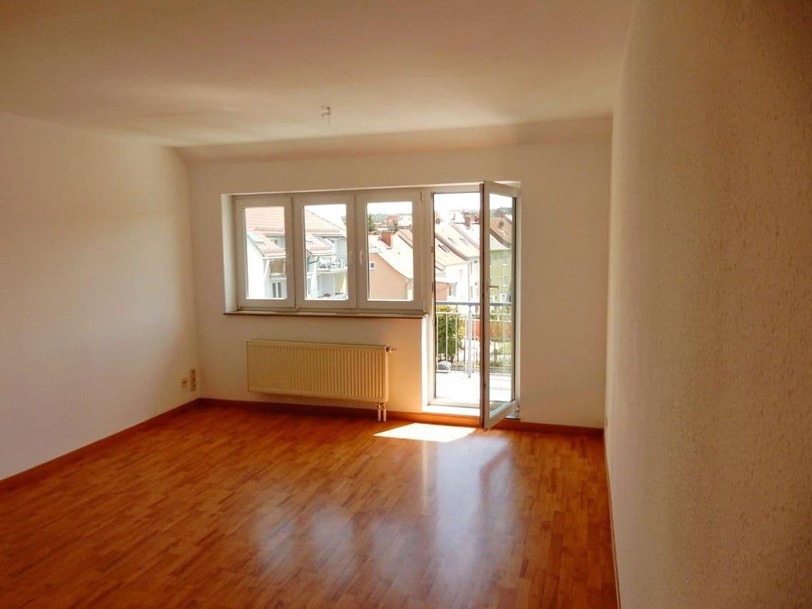 Pronájem bytu 3+1 68 m², Moritzplatz 6c, Naumburg (Saale), Sasko-Anhaltsko Pronájem bytu 3+1 68 m², Moritzplatz 6c, Naumburg (Saale), Sasko-Anhaltsko