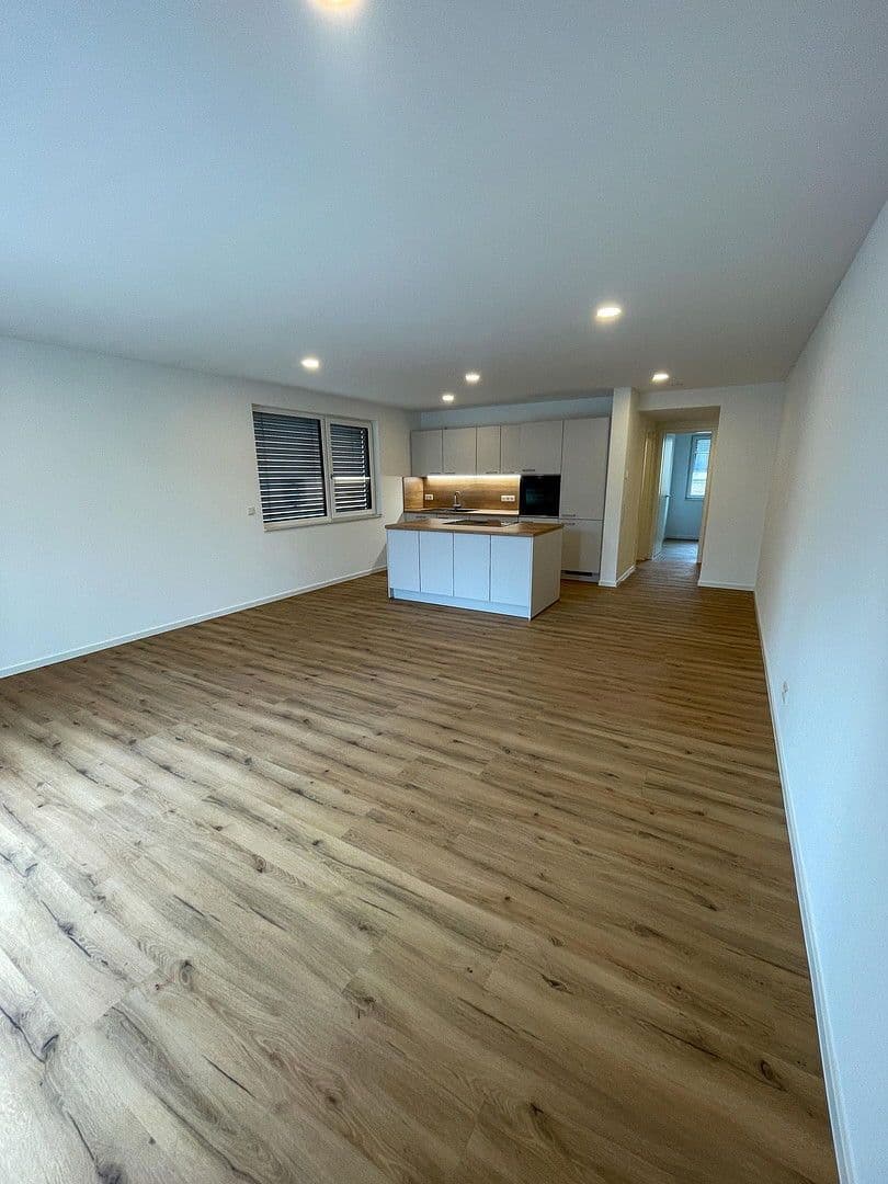 Pronájem bytu 2+1 82 m², Piesport, Porýní-Falc Pronájem bytu 2+1 82 m², Piesport, Porýní-Falc