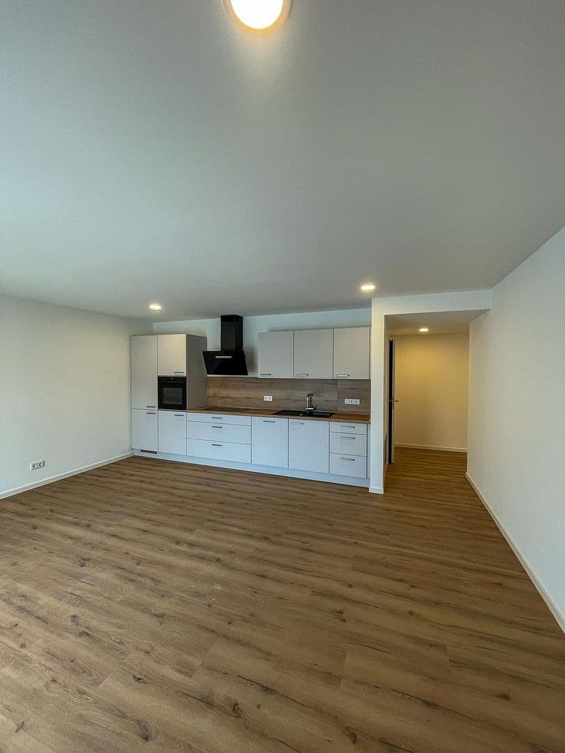 Pronájem bytu 1+1 63 m², Piesport, Porýní-Falc Pronájem bytu 1+1 63 m², Piesport, Porýní-Falc