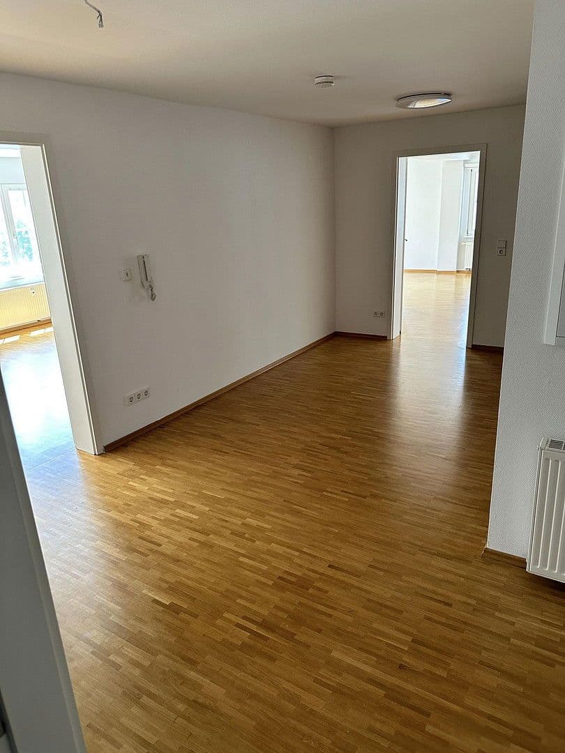 Pronájem bytu 3+1 132 m², Freudenstadt, Bádensko-Württembersko Pronájem bytu 3+1 132 m², Freudenstadt, Bádensko-Württembersko