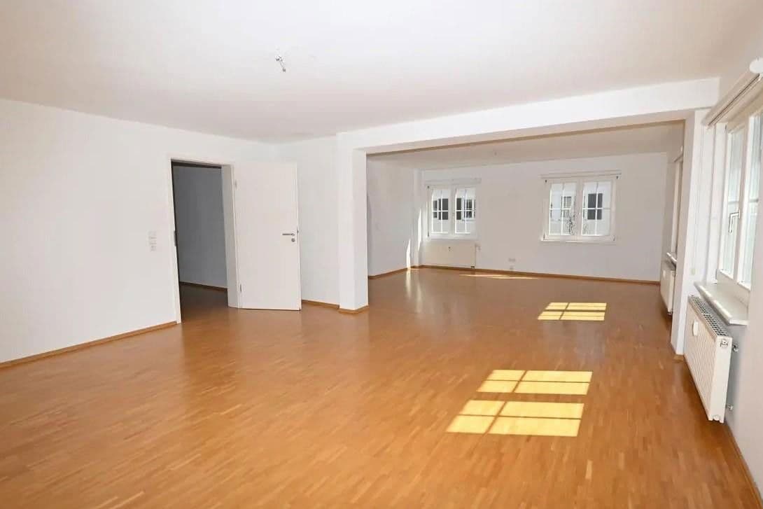 Pronájem bytu 3+1 132 m², Freudenstadt, Bádensko-Württembersko Pronájem bytu 3+1 132 m², Freudenstadt, Bádensko-Württembersko