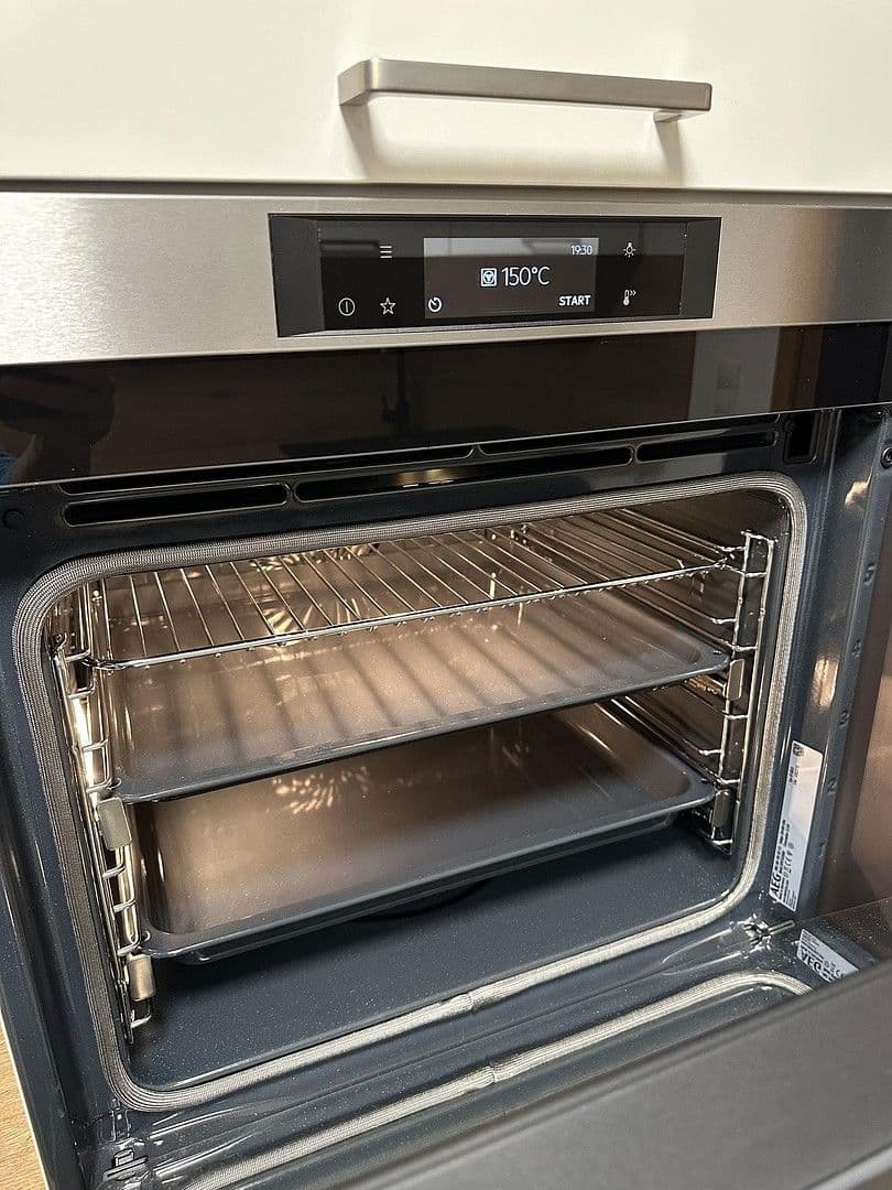 Pronájem bytu 3+1 94 m², Badstr. 131, Egloffstein, Bavorsko Pronájem bytu 3+1 94 m², Badstr. 131, Egloffstein, Bavorsko