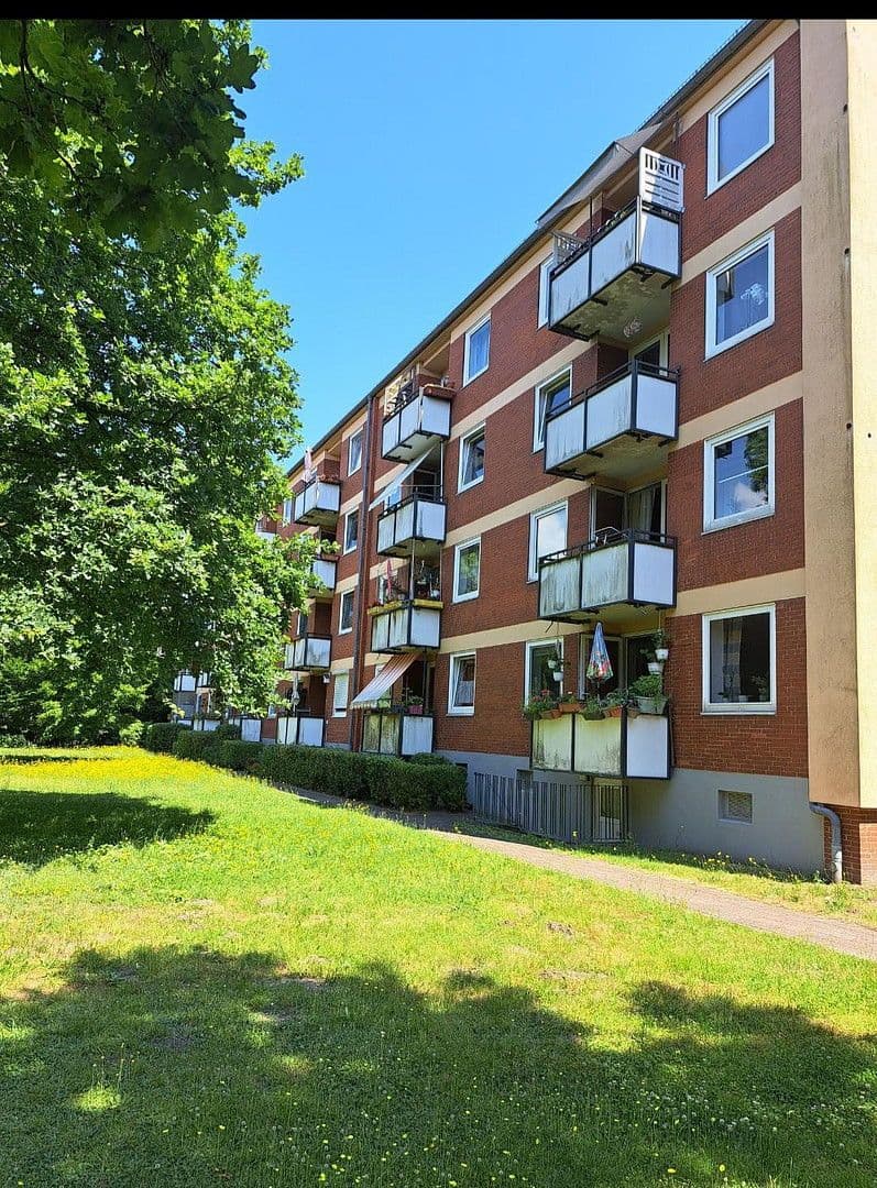 Prodej bytu 3+1 67 m², Lausanner Straße 127-131, Bremen, Bremen Prodej bytu 3+1 67 m², Lausanner Straße 127-131, Bremen, Bremen