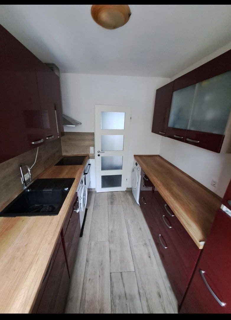 Prodej bytu 3+1 67 m², Lausanner Straße 127-131, Bremen, Bremen Prodej bytu 3+1 67 m², Lausanner Straße 127-131, Bremen, Bremen