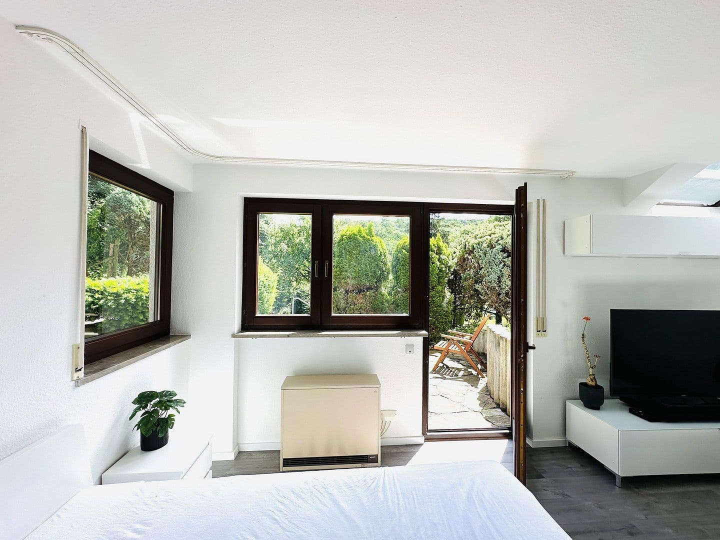 Pronájem bytu 1+kk 40 m², Im Oberen Kienle 71, Stuttgart, Bádensko-Württembersko Pronájem bytu 1+kk 40 m², Im Oberen Kienle 71, Stuttgart, Bádensko-Württembersko