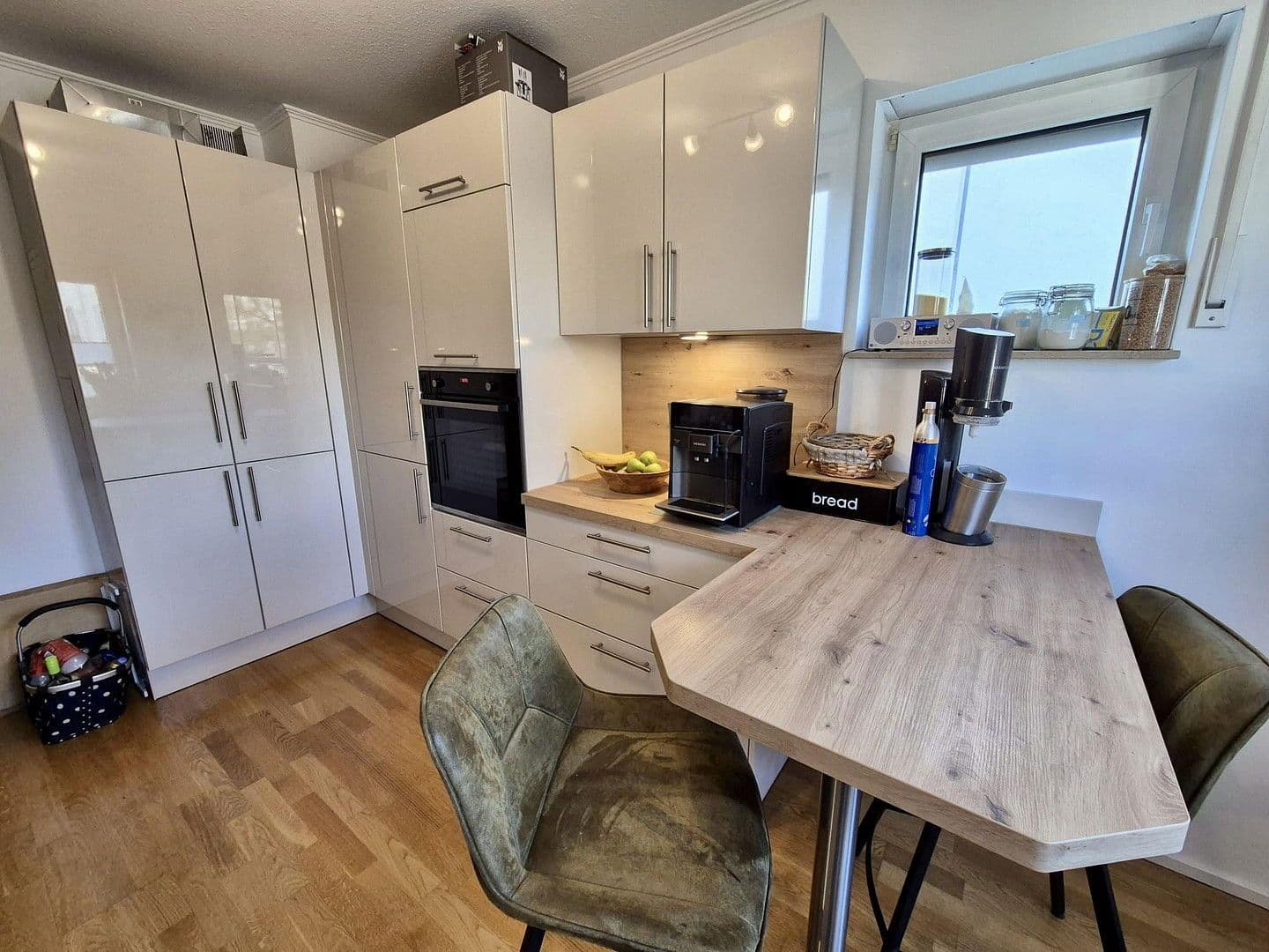 Pronájem bytu 6+1 165 m², Karlsruhe, Bádensko-Württembersko Pronájem bytu 6+1 165 m², Karlsruhe, Bádensko-Württembersko