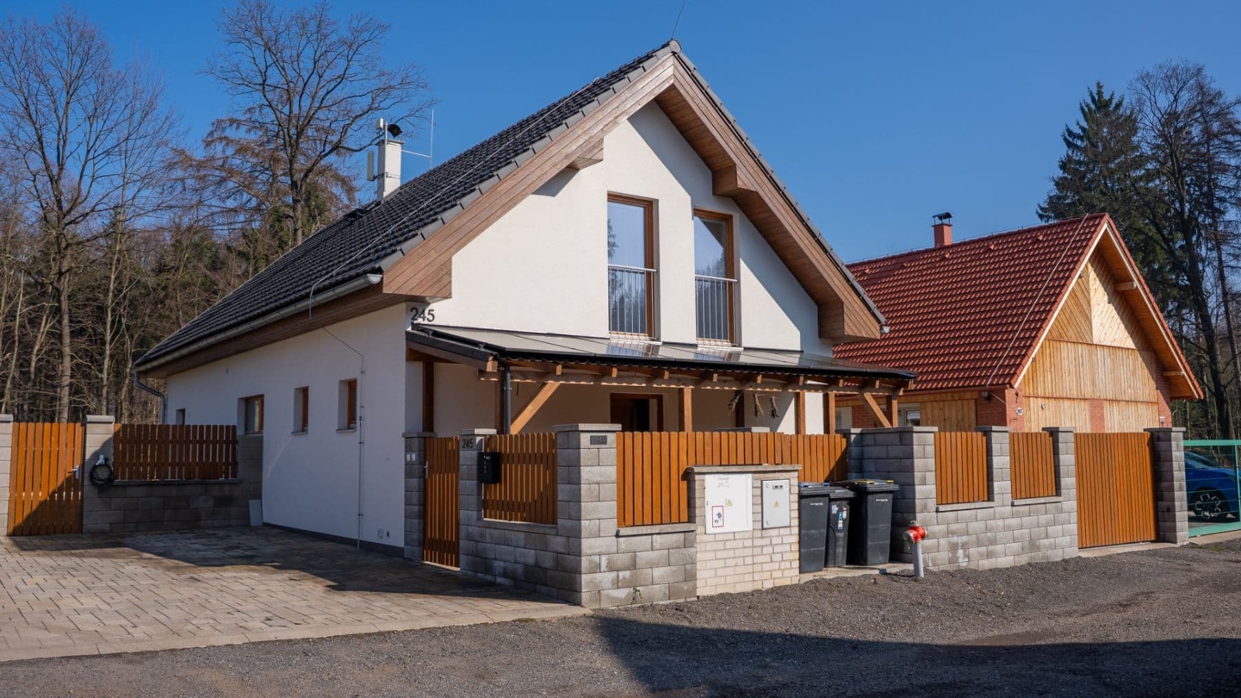 Pronájem domu 160 m², pozemek 926 m², Hradešín, Středočeský kraj Pronájem domu 160 m², pozemek 926 m², Hradešín, Středočeský kraj