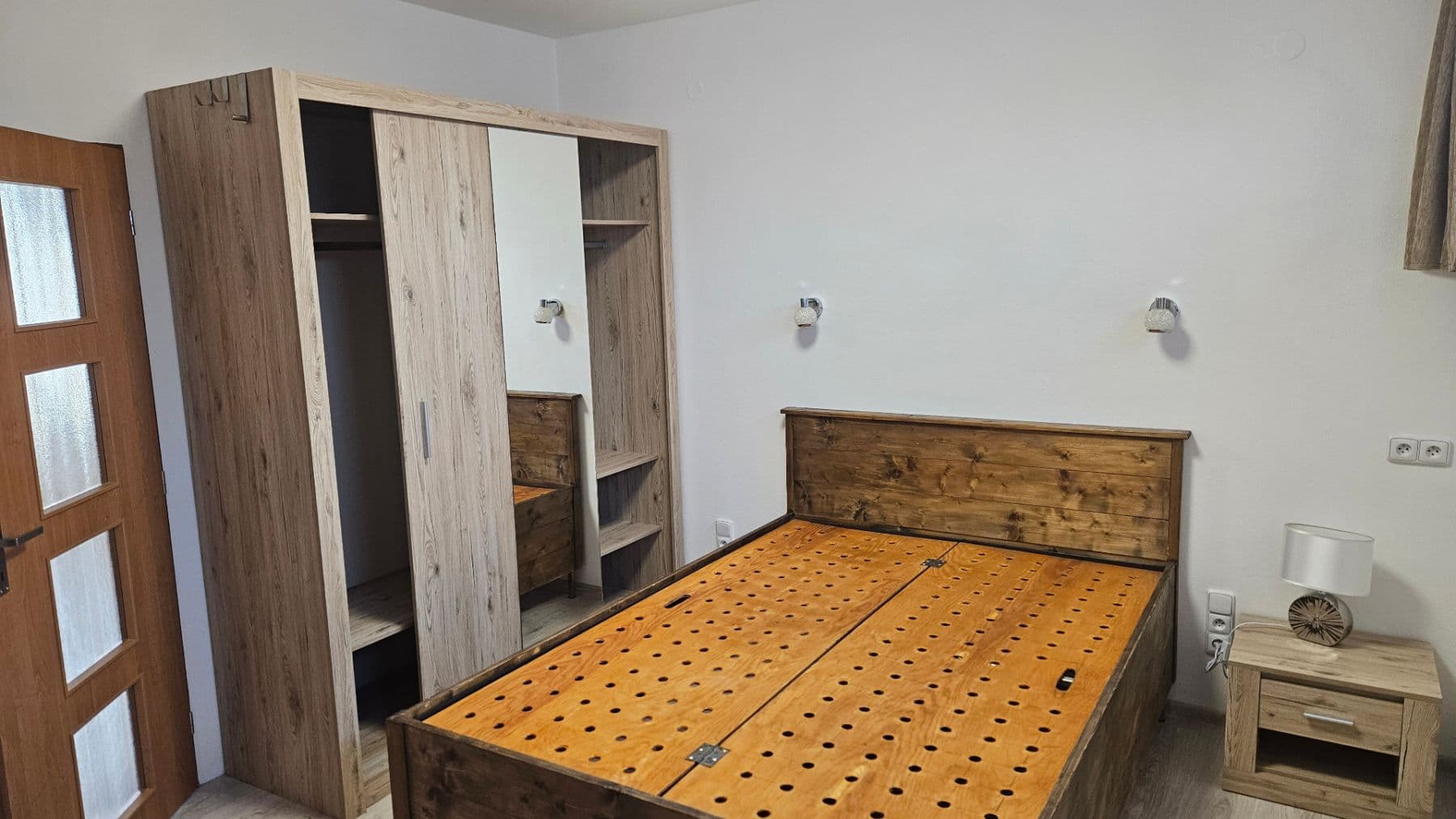 Pronájem bytu 2+1 55 m², V Padolině, Praha, Praha Pronájem bytu 2+1 55 m², V Padolině, Praha, Praha