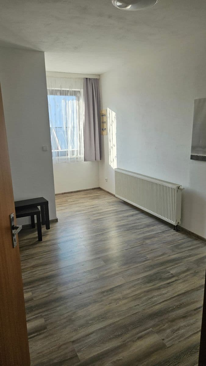 Pronájem bytu 2+1 55 m², V Padolině, Praha, Praha Pronájem bytu 2+1 55 m², V Padolině, Praha, Praha