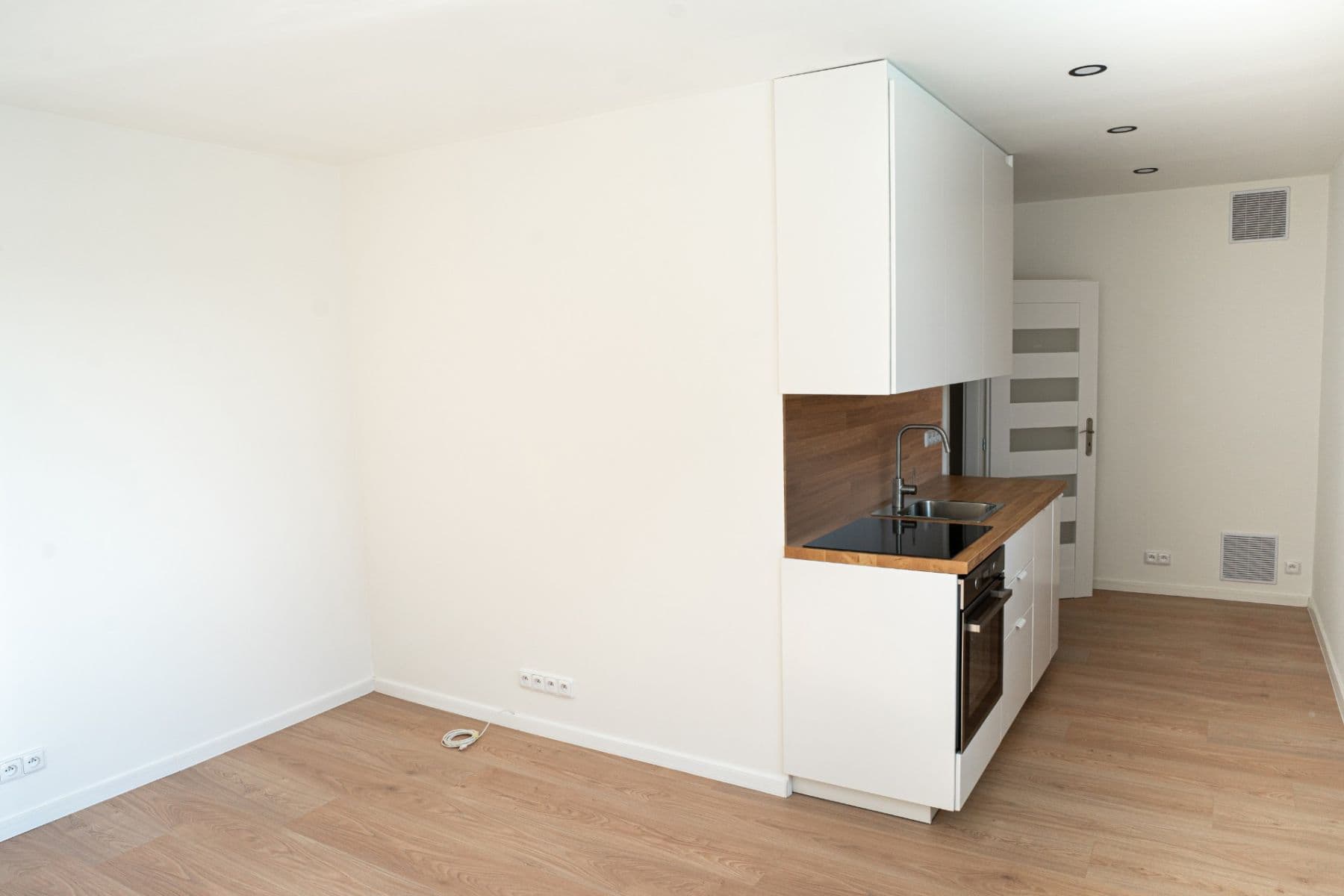 Prodej bytu 2+kk 43 m², Na Vršku, Jablonec nad Nisou, Liberecký kraj Prodej bytu 2+kk 43 m², Na Vršku, Jablonec nad Nisou, Liberecký kraj