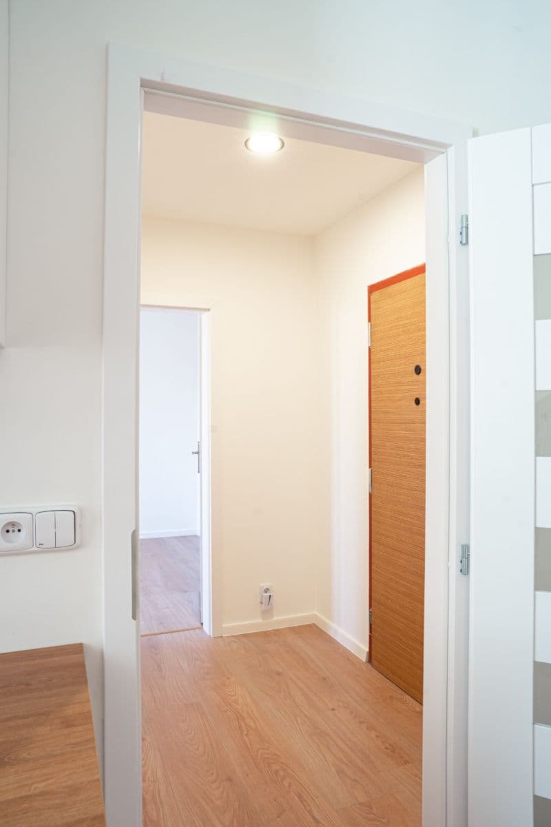 Prodej bytu 2+kk 43 m², Na Vršku, Jablonec nad Nisou, Liberecký kraj Prodej bytu 2+kk 43 m², Na Vršku, Jablonec nad Nisou, Liberecký kraj