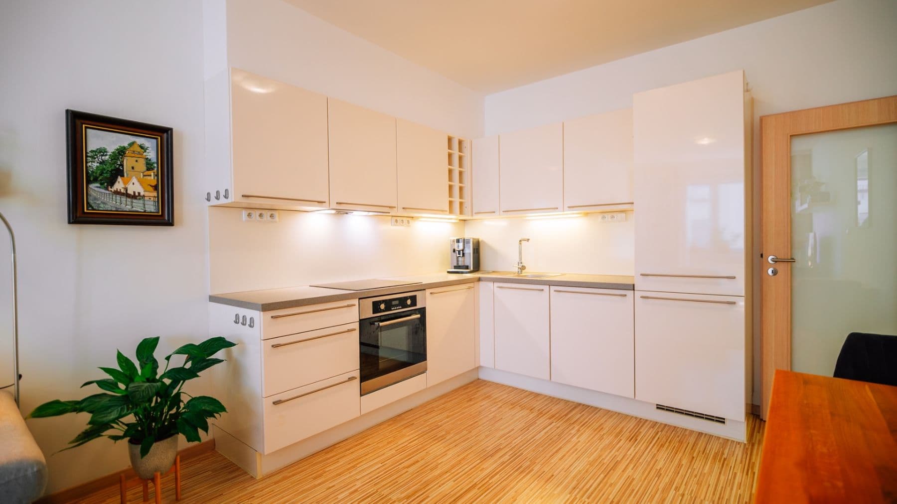 Prodej bytu 2+kk 54 m², Svitákova, Praha, Praha Prodej bytu 2+kk 54 m², Svitákova, Praha, Praha
